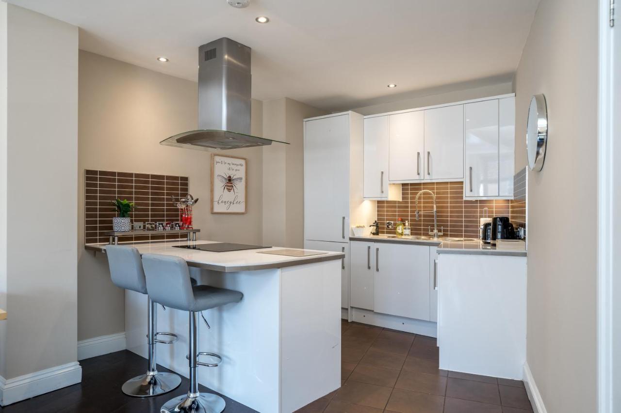 Spacious 2 Bedroom Apartment - Sleeps 6 Brighton Eksteriør billede